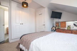 Photo 17- click for photo gallery